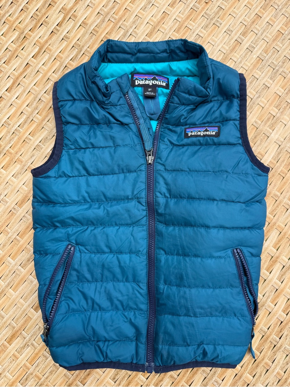 Patagonia Blue Quilted Puffer Vest 3T like new
